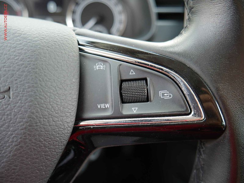 Škoda Scala (2020) 1.5TSi, 2.maj,ČR, Style, LED - fotka 15 z 21