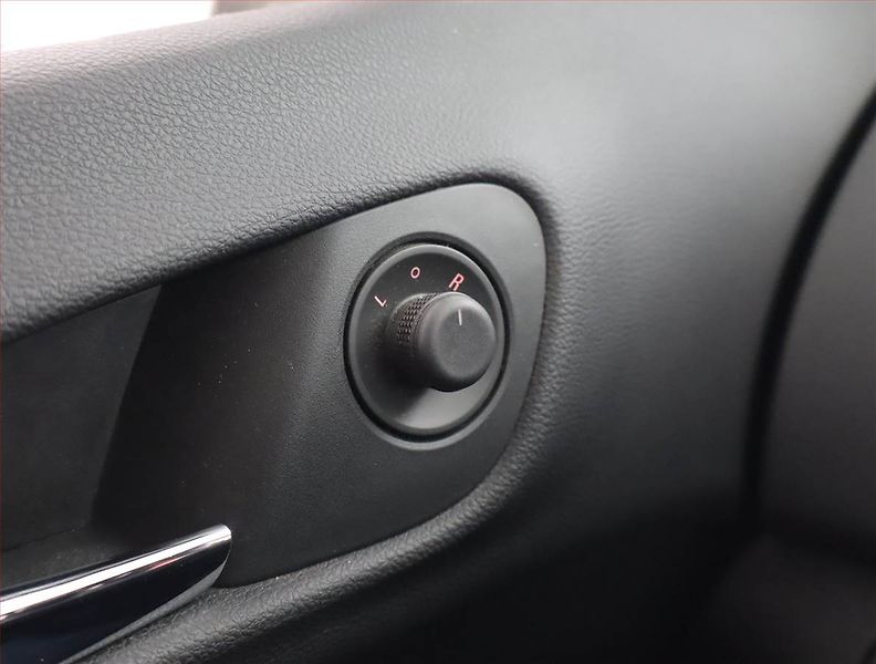Opel Meriva (2016) 1.4 Turbo, ČR,1.maj - fotka 18 z 18