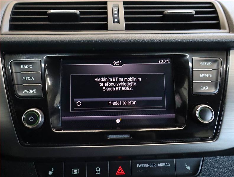 Škoda Fabia (2019) 1.0 TSI, Tempomat - fotka 16 z 22