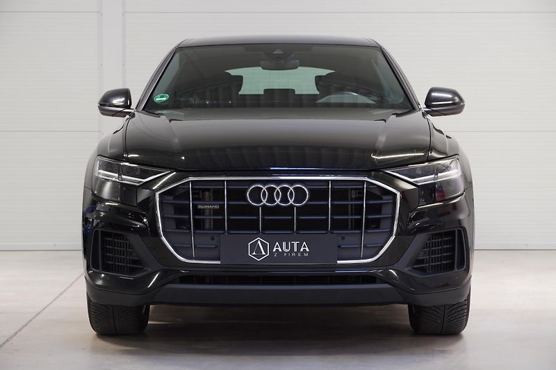 Audi Q8 55 TFSI,ČR,DPH,ZÁRUKA 2028 - fotka 2 z 33