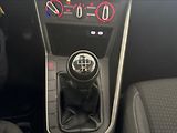 Volkswagen Polo 1,0   MPI 59kW,SERVISKA,1.MAJ - náhled 19