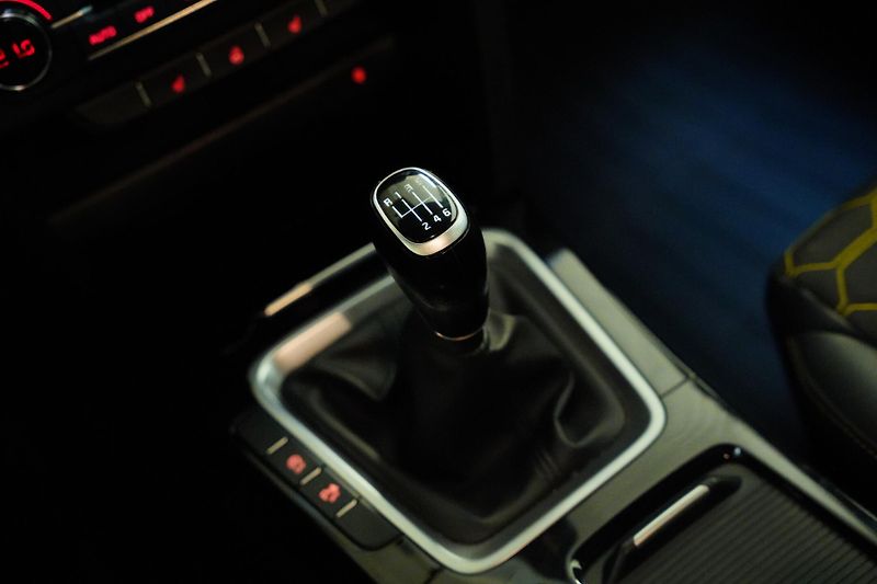 Kia Ceed - fotka 25 z 28