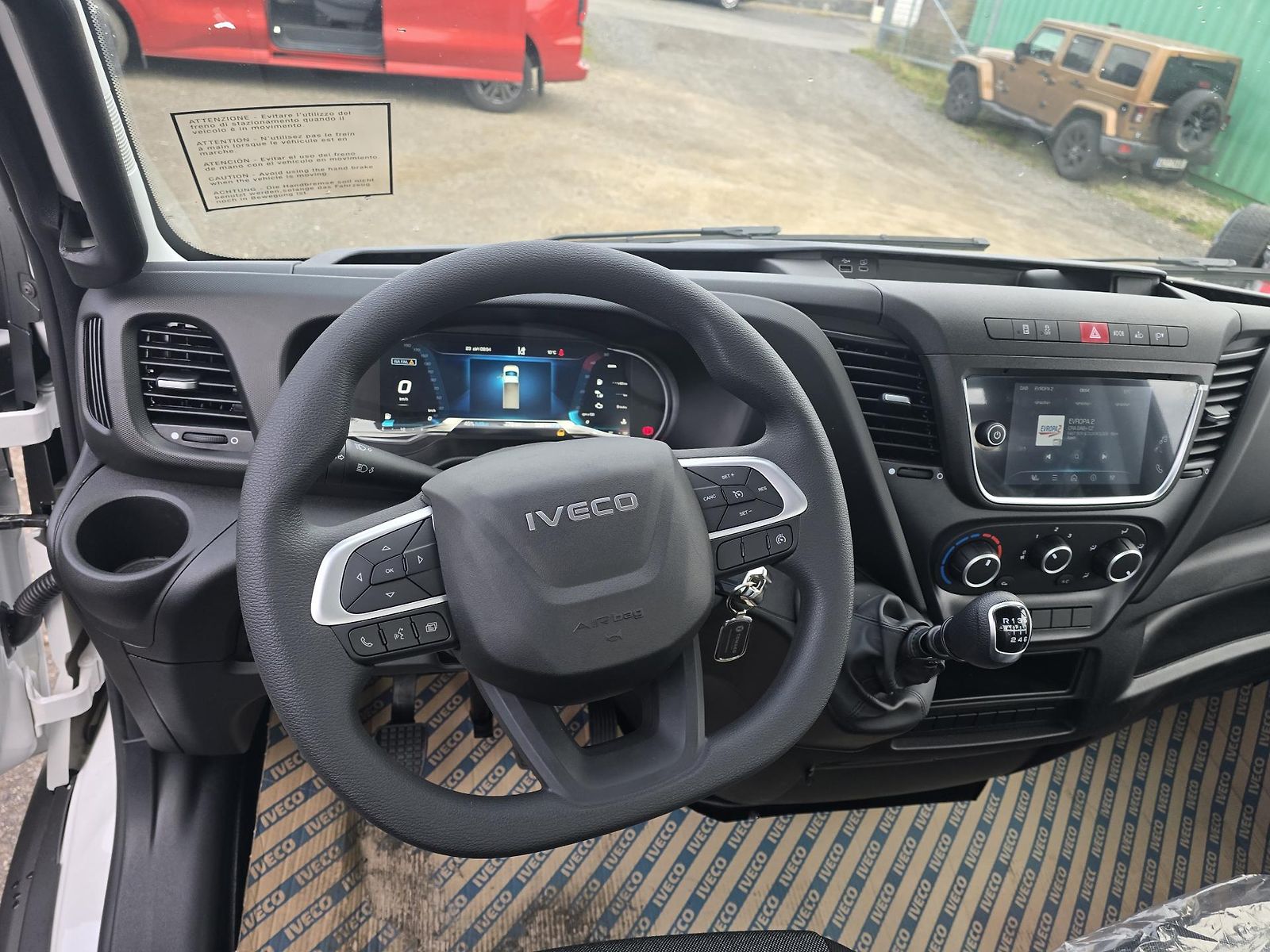 Iveco Daily NOSIČ KONTEJNERŮ DO 3,5 TUNY! — foto 10