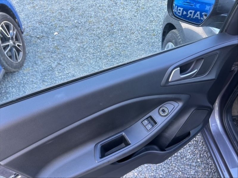 Hyundai i20 1,3 i Comfort - fotka 11 z 11