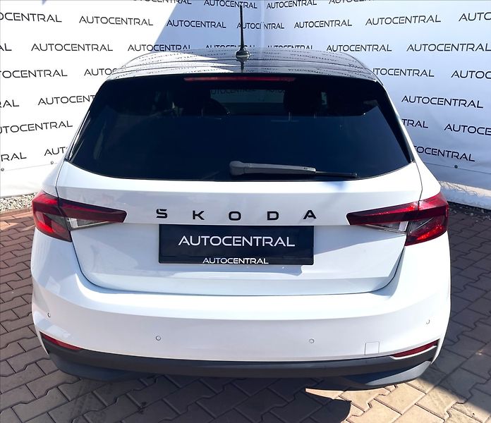Škoda Fabia 1,0 tsi Edition 110 81kw po se - fotka 5 z 23