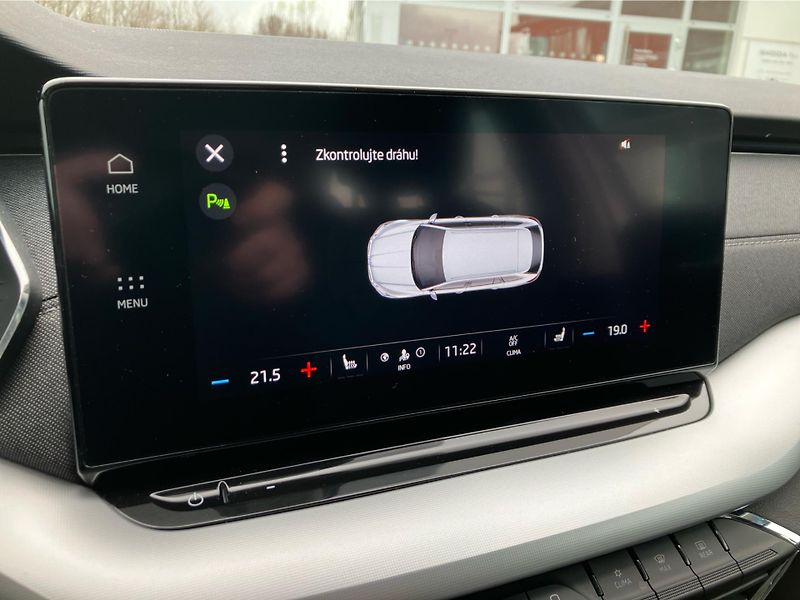Škoda Octavia 2.0 TDI 110 kW STYLE - fotka 19 z 30