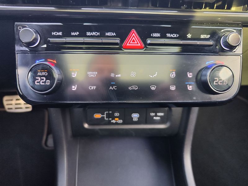 Hyundai Tucson 1.6 T-GDI/158kW HEV N-Line PRM - fotka 28 z 44
