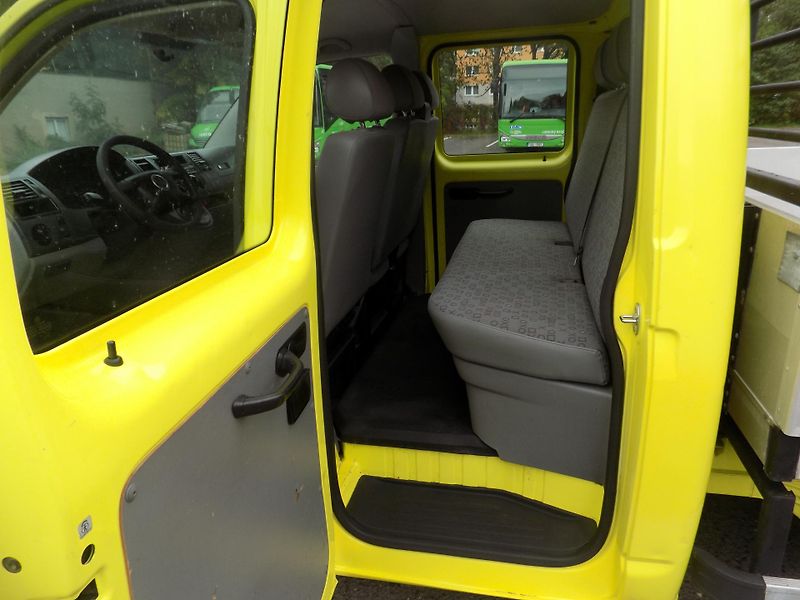 Volkswagen Transporter (2007) 2,5 96KW 7MÍST SKLÁPĚČ  - fotka 22 z 53