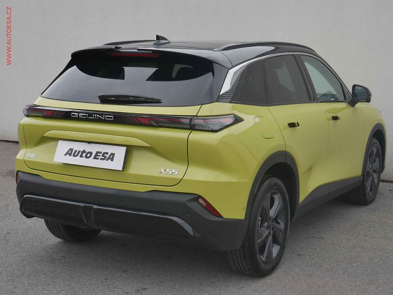 BAIC X55 (2025) 1.5I, ČR, AT, LED, panorama - fotka 4 z 15