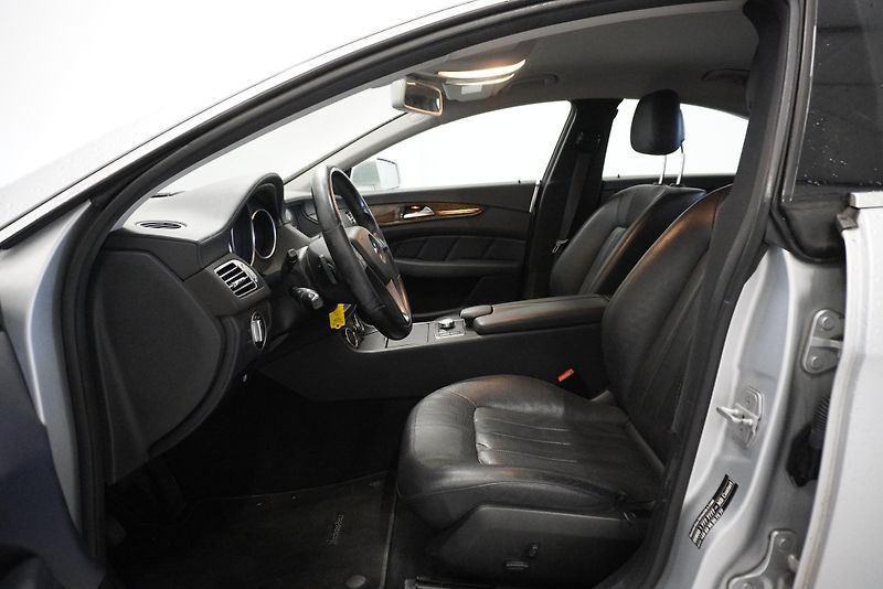 Mercedes-Benz CLS 350 CDI 225 kW - fotka 11 z 26