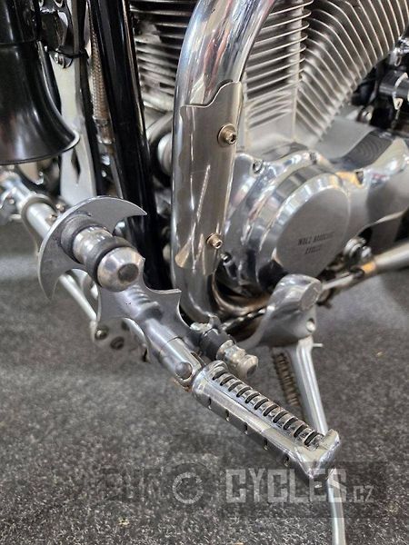 Suzuki VS 1400 GLP Intruder (1991) - fotka 15 z 15