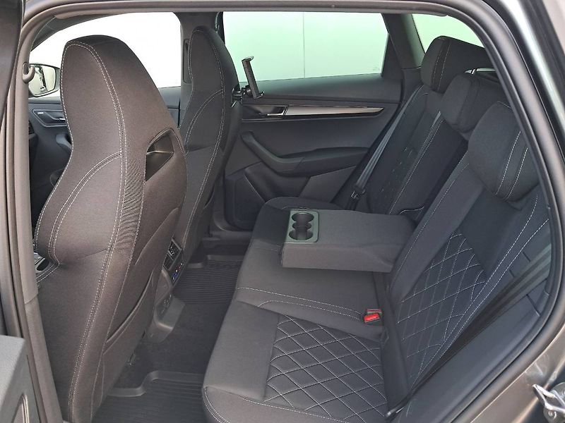 Škoda Karoq (2026) Sportline 2.0 TDI / 110 kW 4x4 - fotka 23 z 30