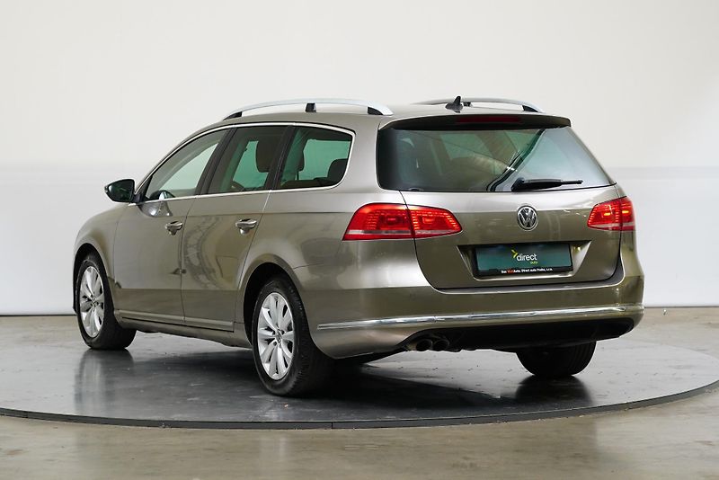 Volkswagen Passat - fotka 7 z 27