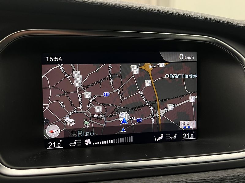 Volvo V40 CC D3 PLUS AUT - fotka 28 z 39