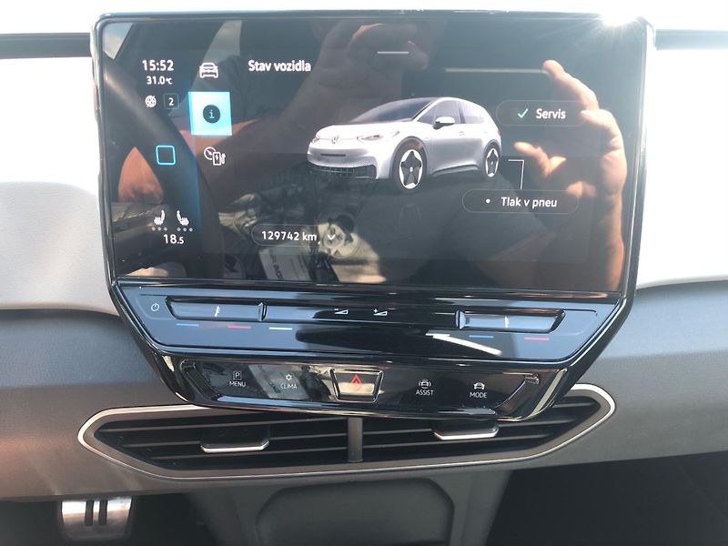 Volkswagen ID.3 Pro 150kW 58kWh SoH: 87 % - fotka 19 z 27