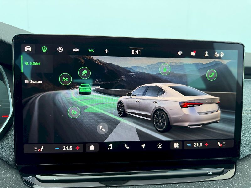 Škoda Octavia (2025) 1.5 TSI 110kW DSG Top Selectio - fotka 17 z 35