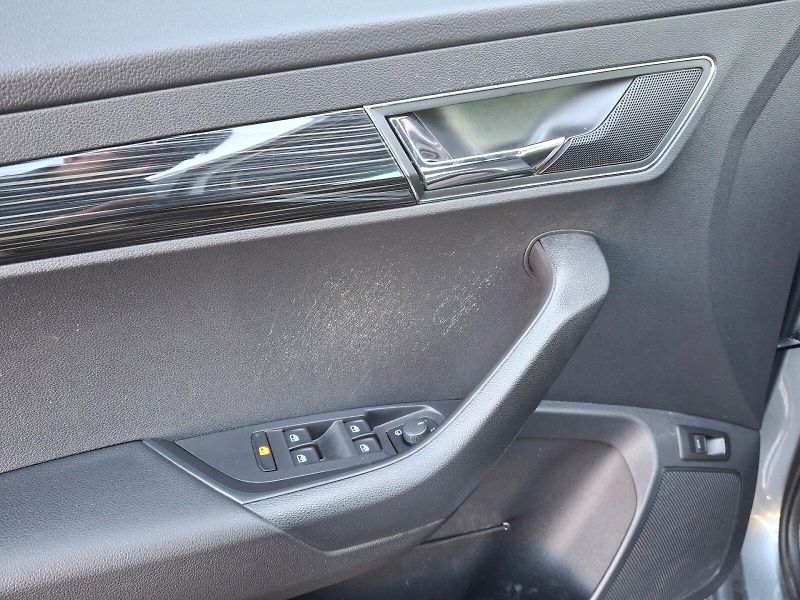 Škoda Karoq (2020) Style DSG 1,5TSi 110kW - fotka 29 z 35