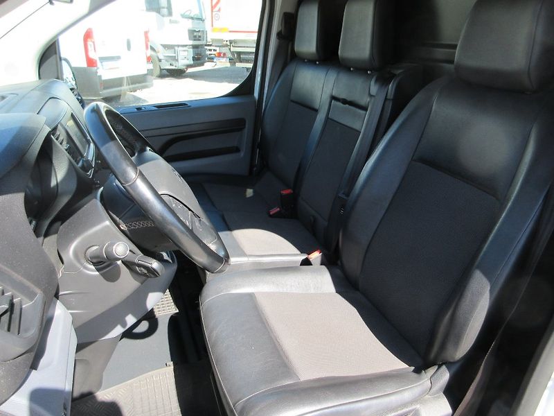 Citroën Jumpy 2,0BlueHDi 150PS  LONG - fotka 16 z 18