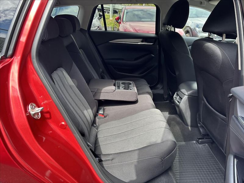 Mazda 6 2,5 i 143kW AT Revolution 1.ČR - fotka 14 z 46
