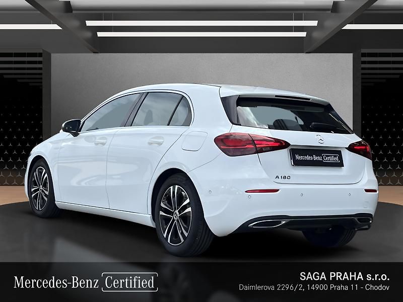 Mercedes-Benz Třídy A A-Třída 180 - fotka 7 z 18
