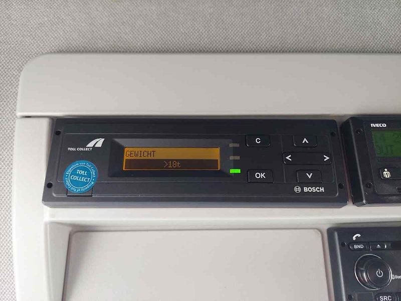 Iveco Ostatní ML 140 E28 souprava 120 m - fotka 49 z 59