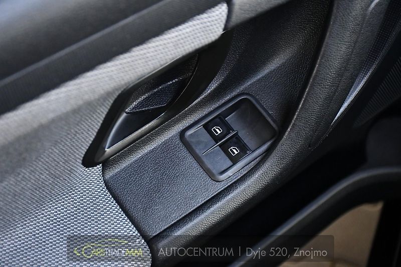 Škoda Fabia 1.2TSi 2xPNEU - fotka 26 z 45