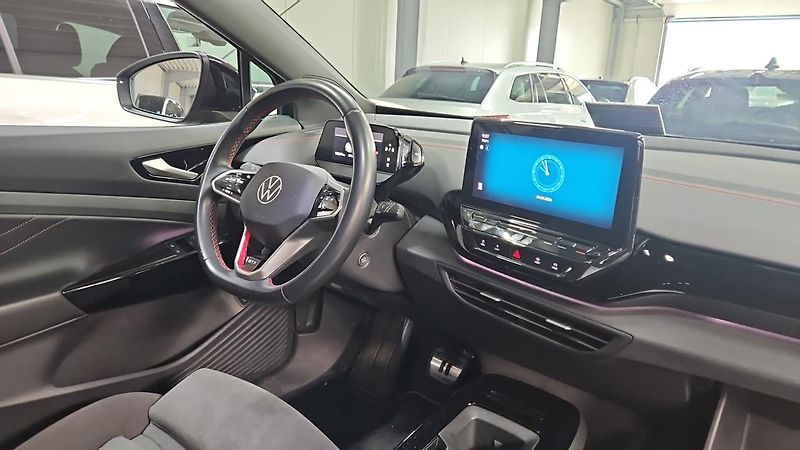 Volkswagen ID.4 GTX 220kw 4MOTION TZ  SOH 92 % - fotka 6 z 8