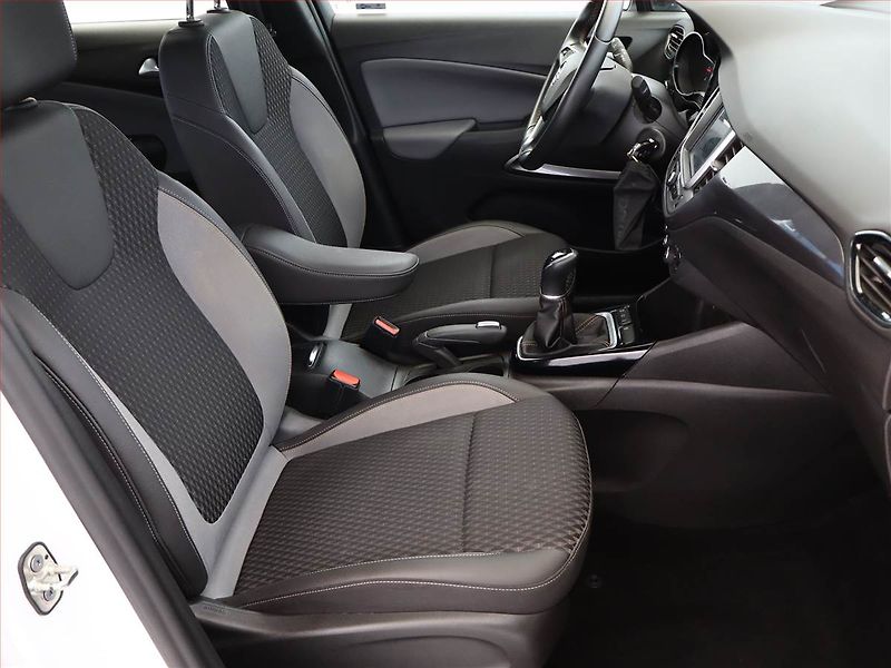 Opel Crossland X (2017) Innovation 1.2 Turbo - fotka 7 z 15
