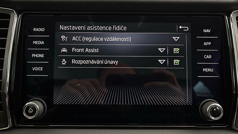 Škoda Kodiaq 2.0 TSI DSG 4x4 Style - fotka 26 z 30