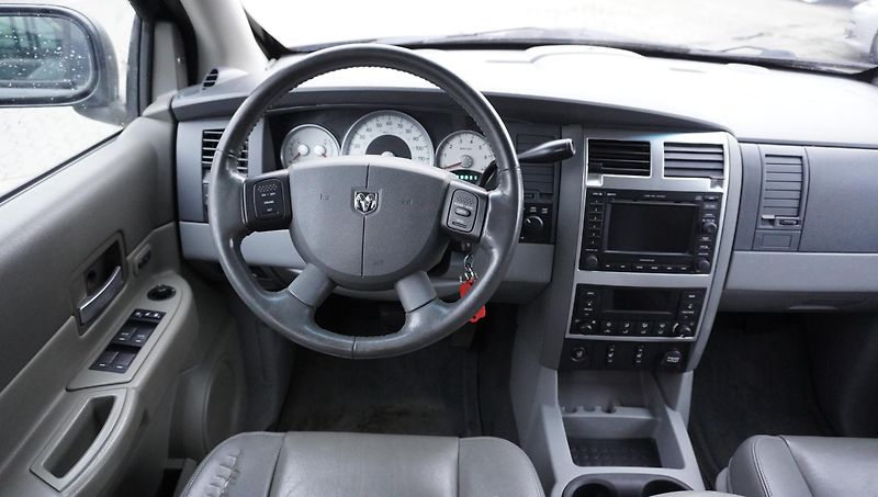 Dodge Durango 5.7 V8 HEMI AUTOMAT - fotka 22 z 43
