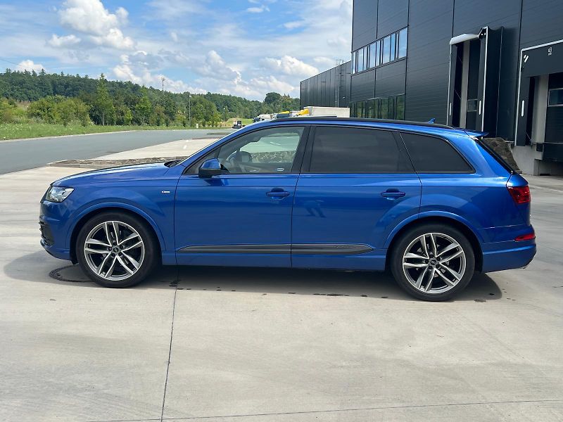 Audi Q7 (2017) 3.0TDi,SLINE-733 223 624 - fotka 4 z 19