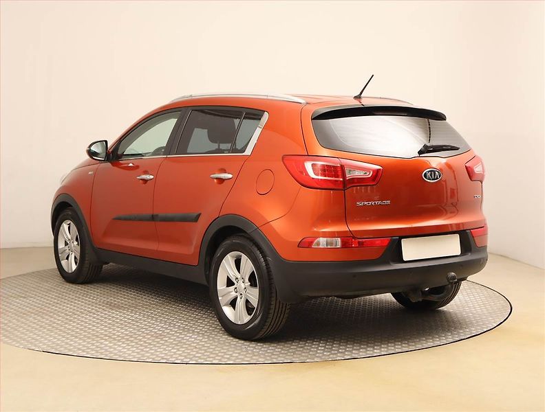 Kia Sportage (2012) 2.0 CRDi, 4X4, Xenony - fotka 4 z 18