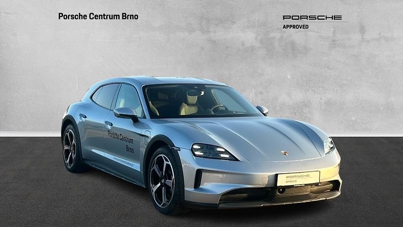 Porsche Taycan 4 Cross Turismo - fotka 4 z 29