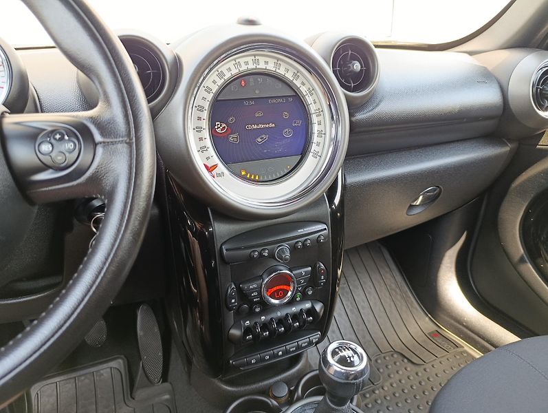 Mini Countryman 1.6D 82kW 4X4 ČR 1.MAJITEL DPH - fotka 23 z 32