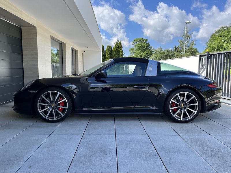 Porsche 911 Targa 4S 991.2 309 kW - fotka 7 z 31