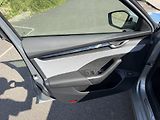 Škoda Octavia Kombi 2,0i 150kW 4x4 závěs - náhled 16