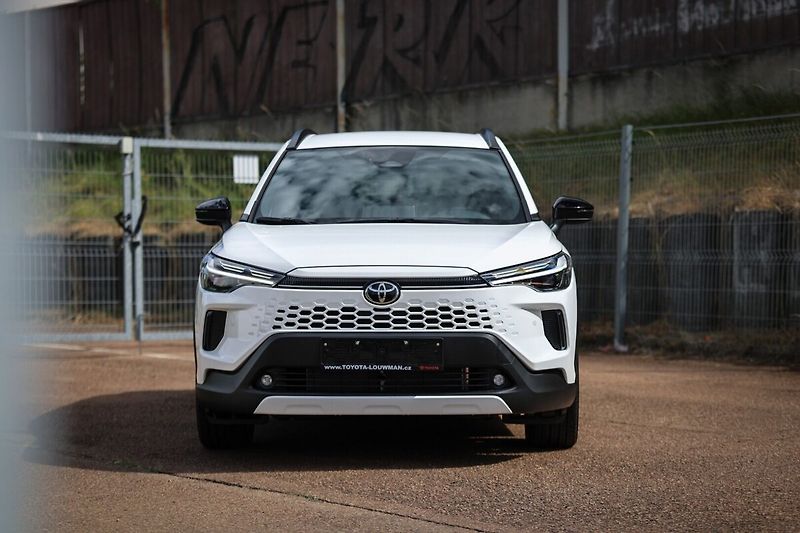 Toyota Corolla Cross 1.8. STYLE SKLADOVÝ VŮZ - fotka 3 z 26