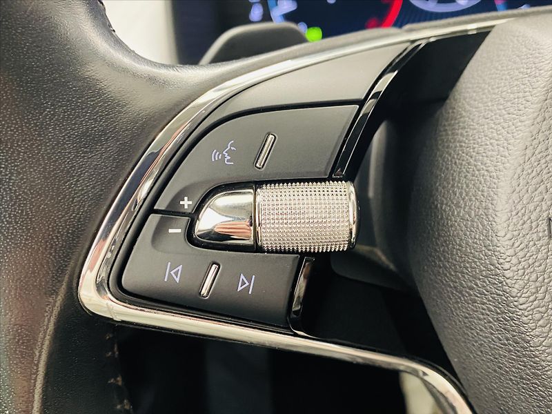 Škoda Kodiaq 2,0 TDI DSG 110kW Virtual - fotka 13 z 27