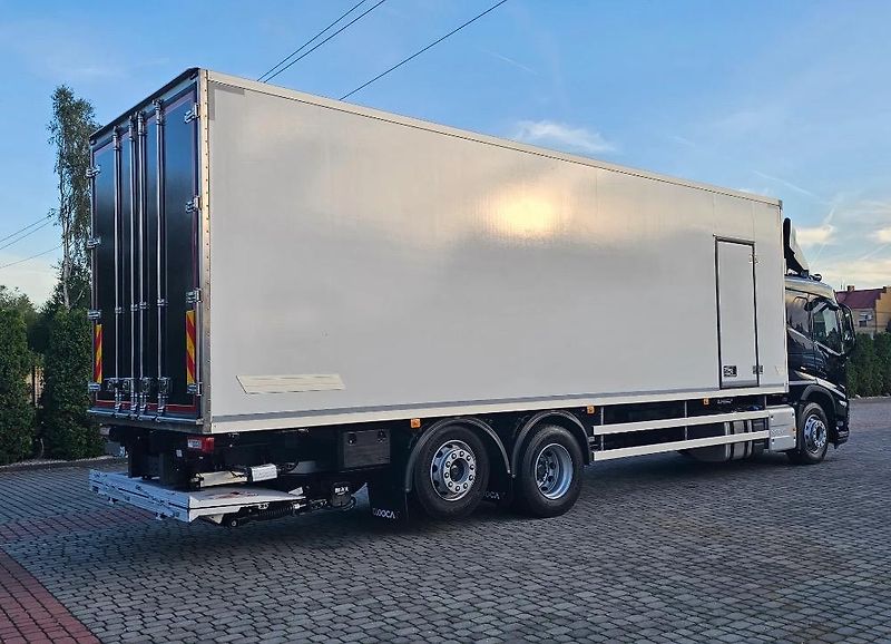 Volvo FM (2022) 350 6x2 chlaďák EURO 6 - fotka 7 z 26
