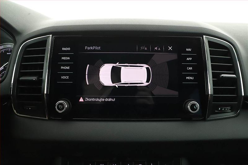 Škoda Karoq (2019) 2.0 TDI - fotka 20 z 24