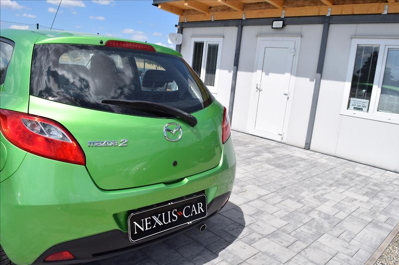 Mazda 2 1,4 I 55KW NOVÁ STK KLIMA - fotka 12 z 39