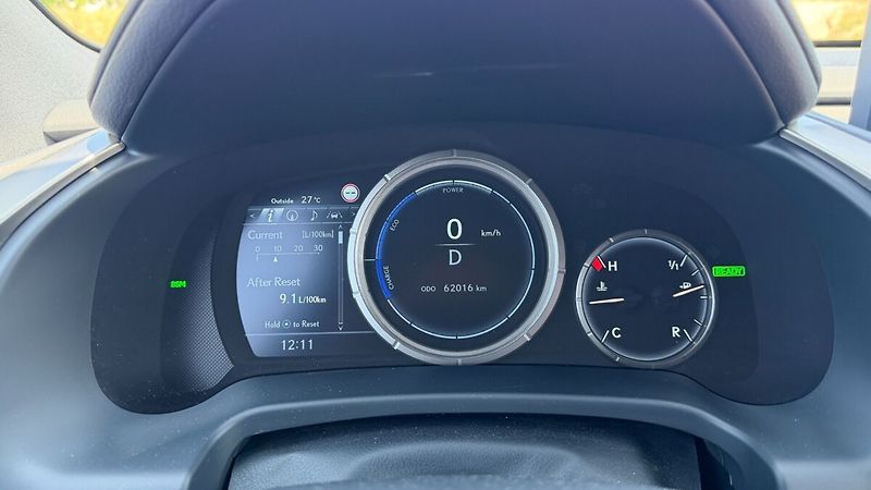 Lexus RX 450h 450h 3,5 HEV F SPORT - fotka 13 z 35