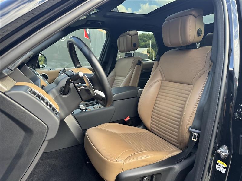 Land Rover Discovery 3,0 D300 Metropolitan Ed. AWD - fotka 12 z 39