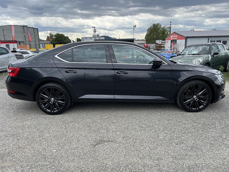 Škoda Superb 2.0TDi 147kw 4x4 ČR 1.MAJ DPH - fotka 8 z 50