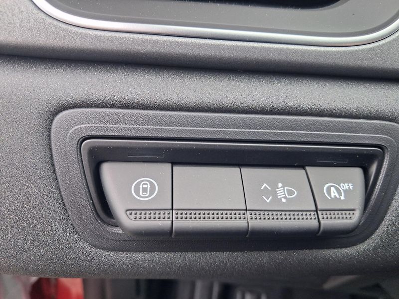 Renault Symbioz (2026) techno mild hybrid 140         - fotka 23 z 43