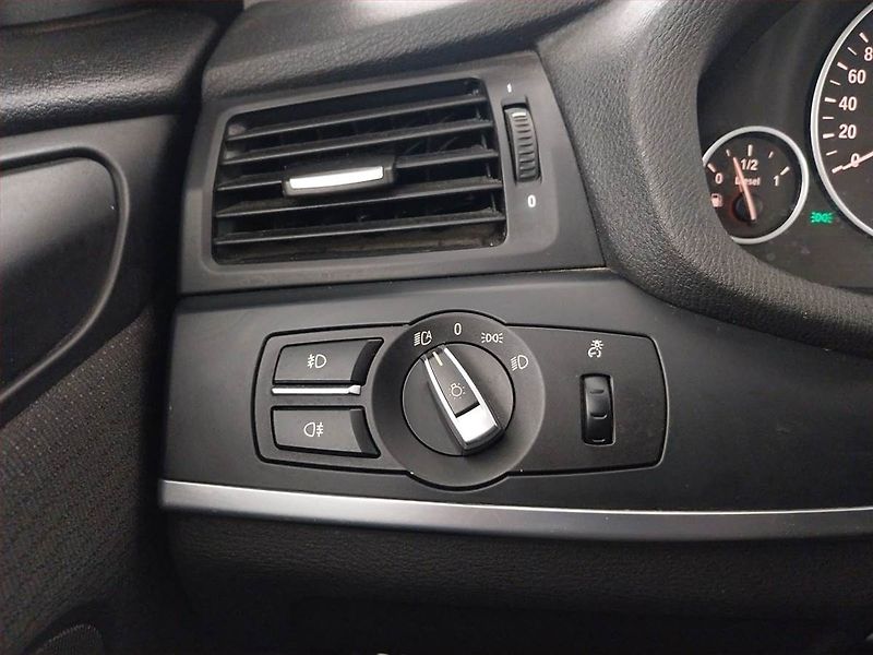 BMW X3 (2011) xDrive20d, 4X4, Automat - fotka 19 z 19