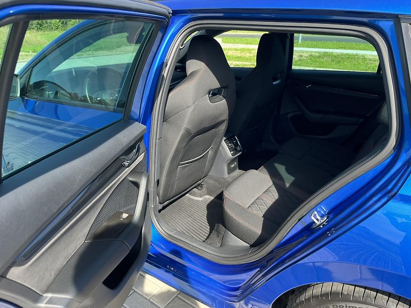 Škoda Octavia (2023) RS 147kW DSG - fotka 13 z 18