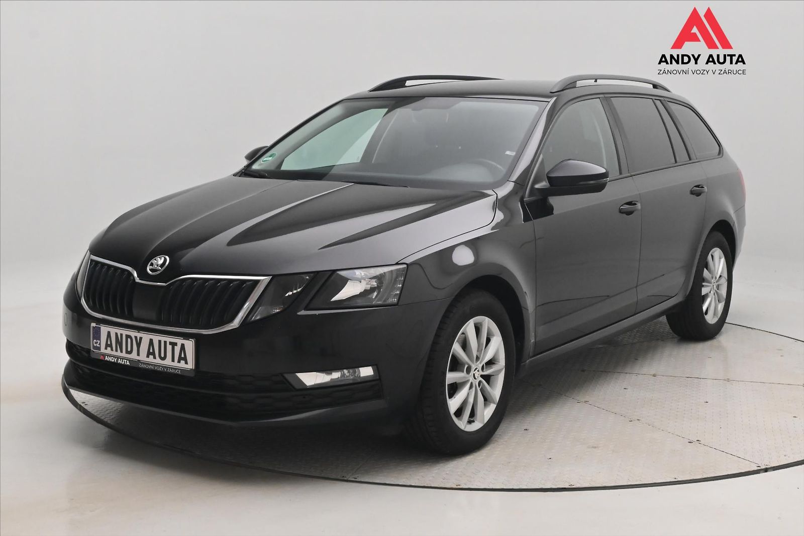 Škoda Octavia 2,0 TDI 110kW Tažné DSG Záruka