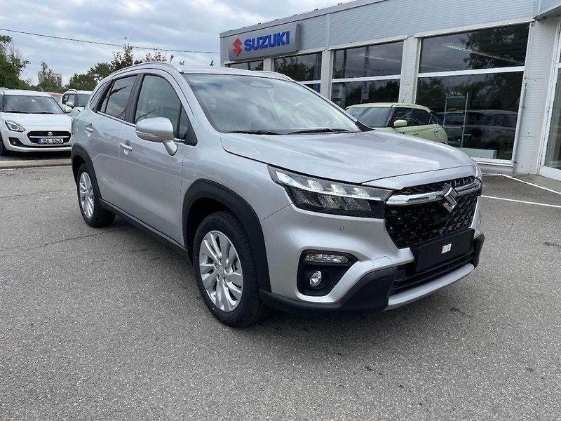 Suzuki S-Cross Premium - fotka 1 z 9