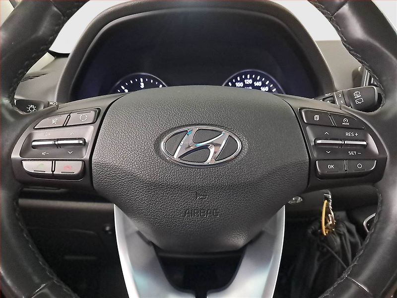 Hyundai i30 (2018) 1.6 CRDi, Park. senzory - fotka 16 z 18